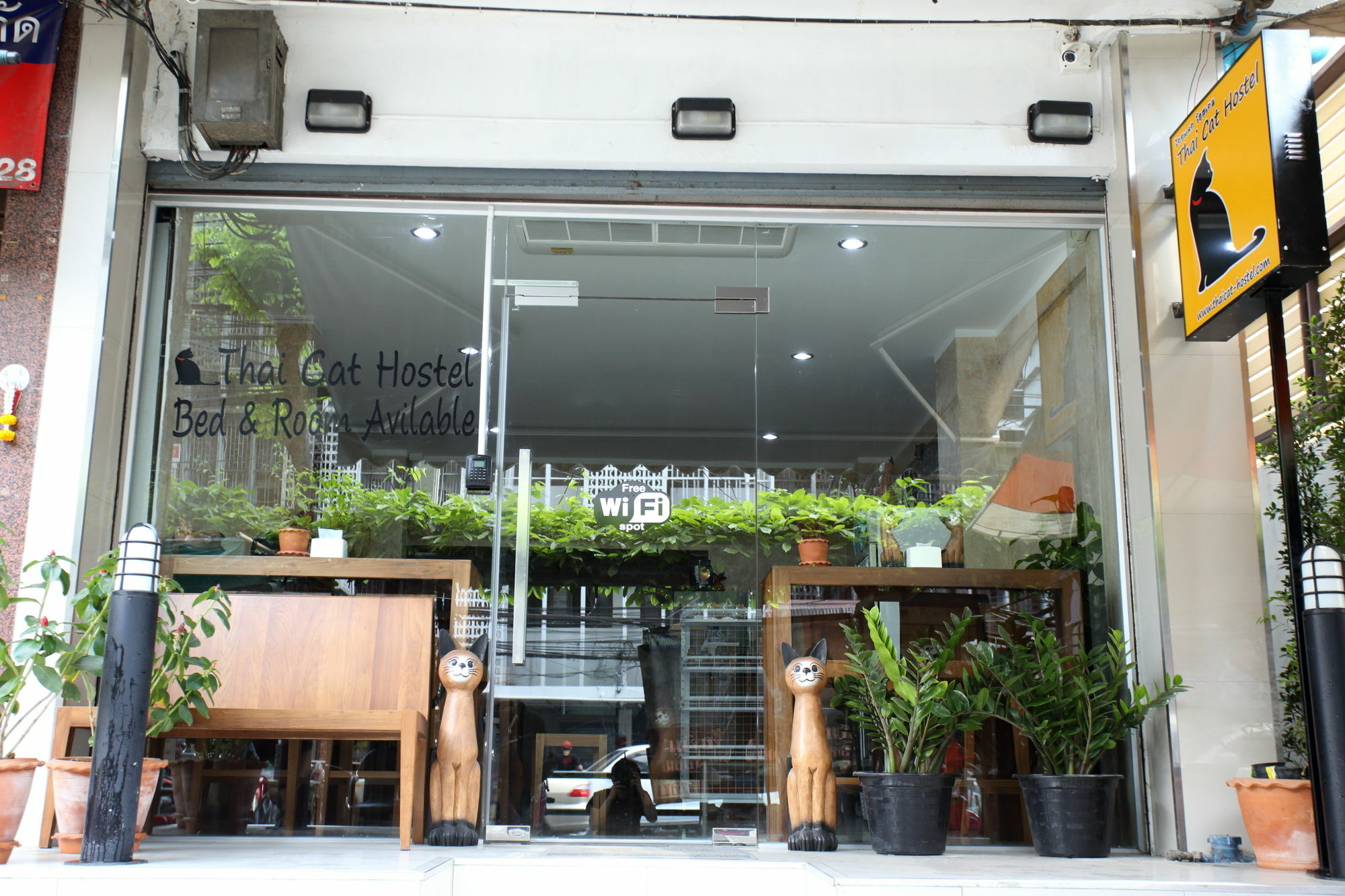 Thai Cat Hostel Bangkok Luaran gambar